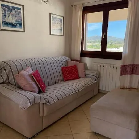Flat Flumendosa 31 * Olbia